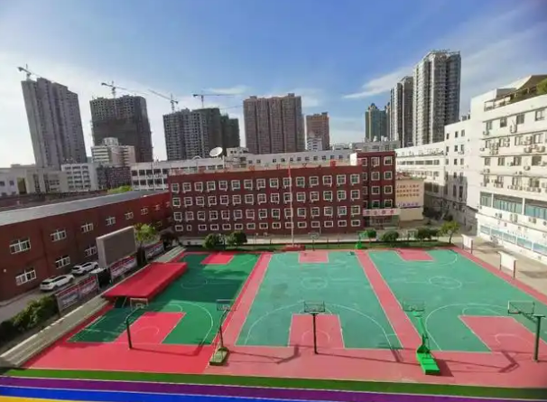 河南外贸学校